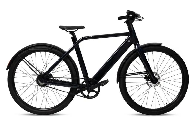 <p>Op zoek naar een betrouwbare kwaliteits-e-fiets? Dan is de **MOEVS Second One jouw fiets. De basis is het stabiele aluminium frame met een laag instap-comfort, waardoor je makkelijk op en af stapt &mdash; ideaal voor stadsgebruik of woon-werkverkeer. Daarin ge&iuml;ntegreerd zit de krachtige 250 W motor (Mivice M080) met een koppel van 40 Nm, die samen met de uitneembare 360 Wh accu zorgt voor een actieradius tot ongeveer 80 km.</p>

