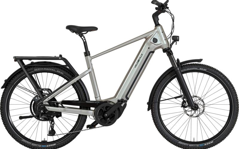 <p>De Velo de Ville SEB is een echte SUV e-bike voor fietsers die comfort, kracht en vrijheid willen combineren. Dit model is opvallend veelzijdig: afhankelijk van de uitvoering kun je kiezen uit verschillende Bosch-motoren, waaronder de krachtige Performance Line CX. </p>